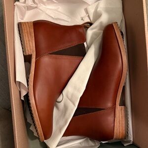 NEW Nisolo Boots